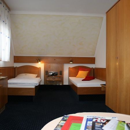 City Hotel Hanau Bagian luar foto